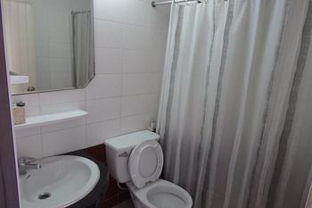99 Inn Hotel Пакчонг Экстерьер фото